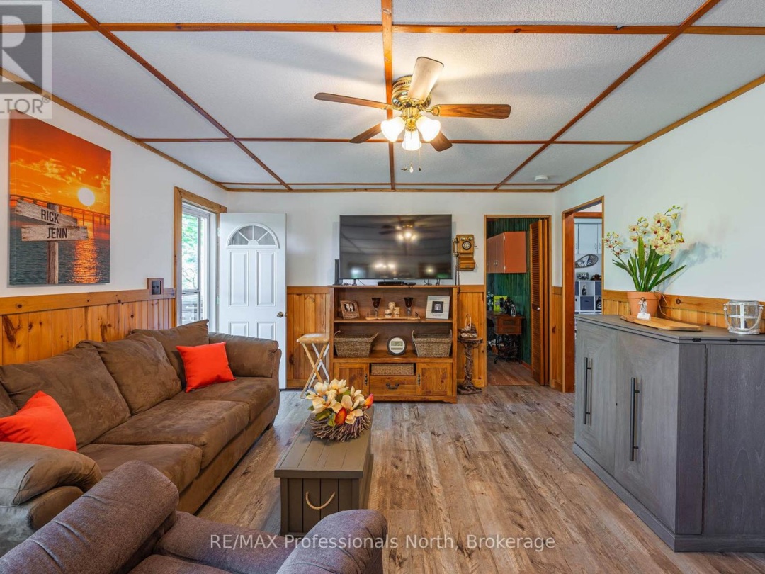 1027 Current Trail, Gull Lake