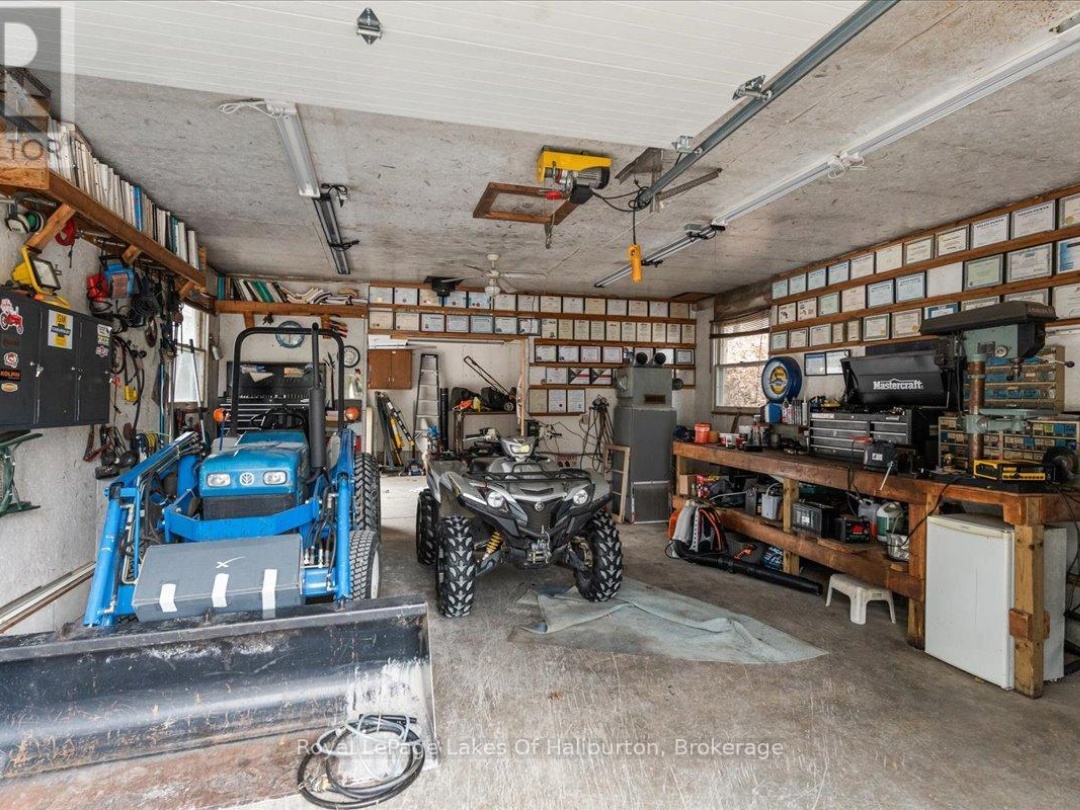1272 Little Bob Lake Road, Little Bob Lake