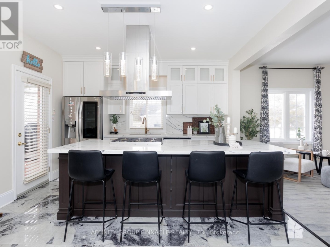 36 BALL AVENUE E, Talbot River