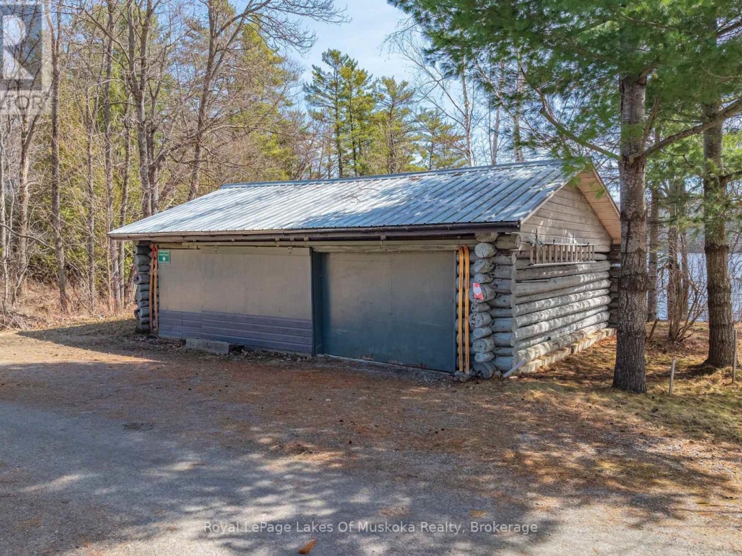 928 Jones Lane, Fairy Lake