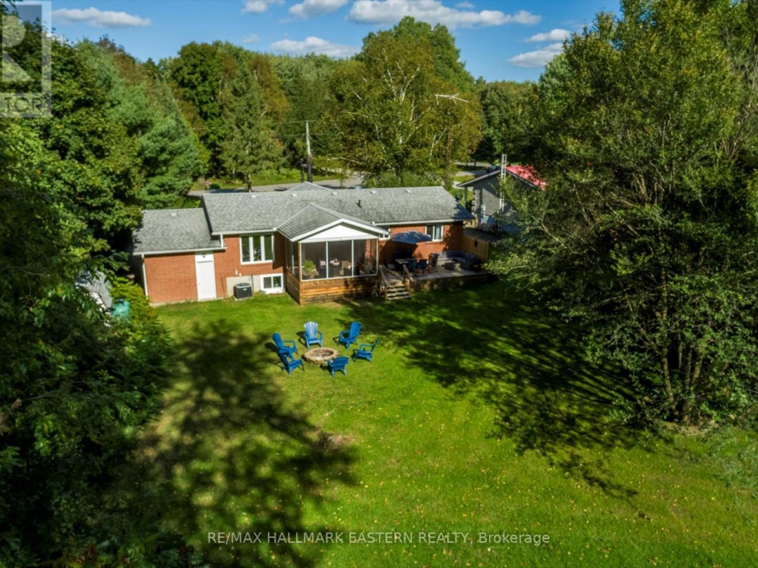 107 Pirates Glen Drive, Pigeon Lake