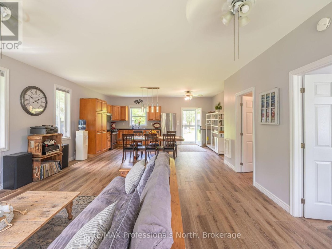 24 RELAX AVENUE, 