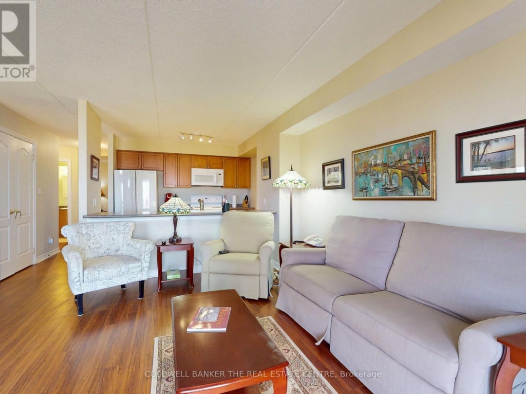 304 486 Laclie Street, Orillia
