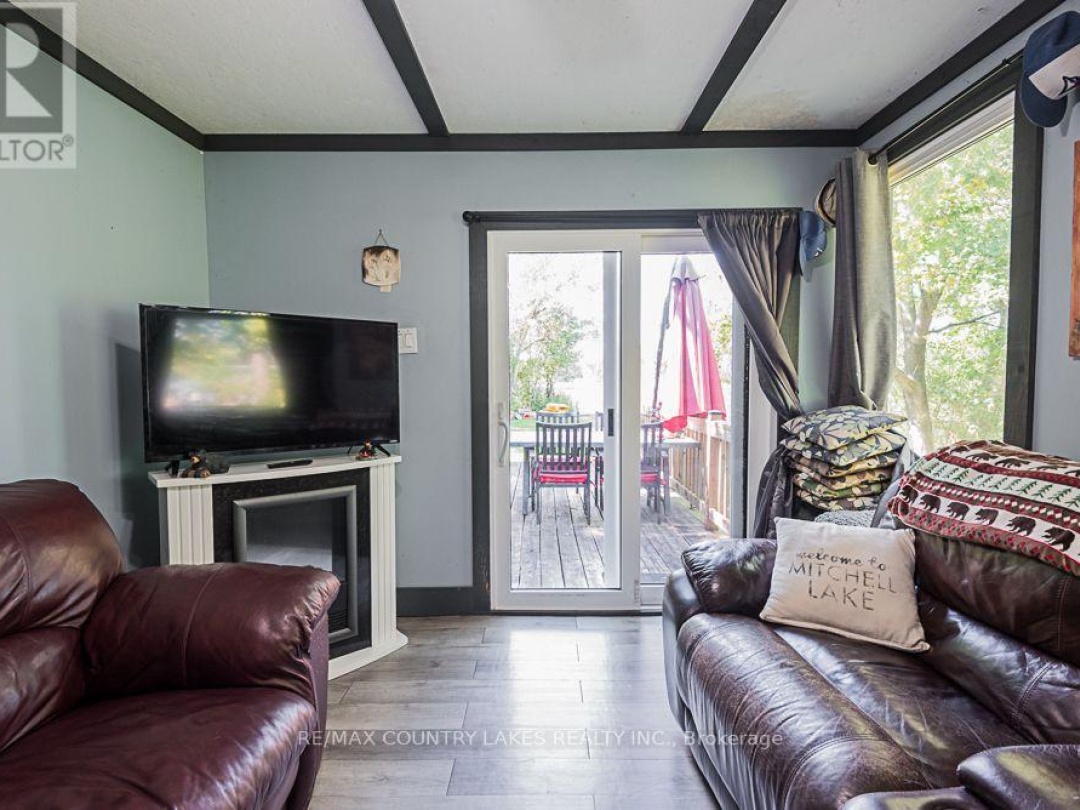 14 Hargrave Road, Mitchell Lake