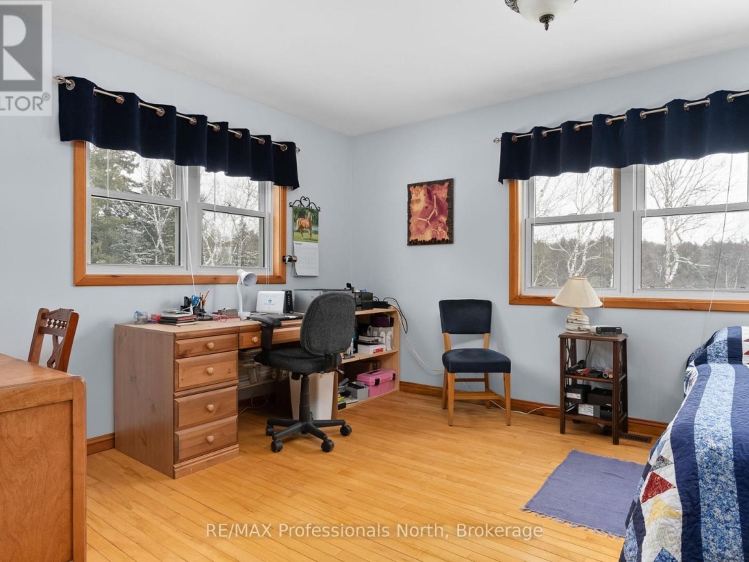 3 2901 Limberlost Road, Tasso Lake