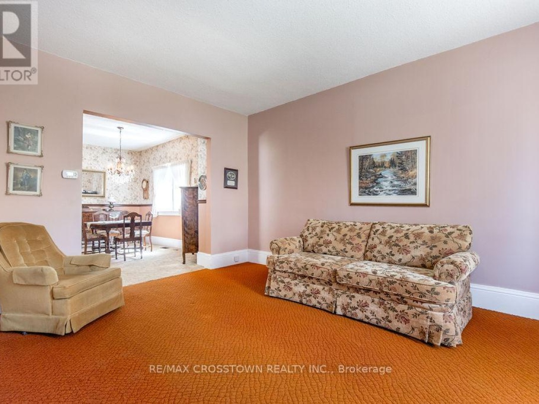 93 JARVIS STREET, Orillia