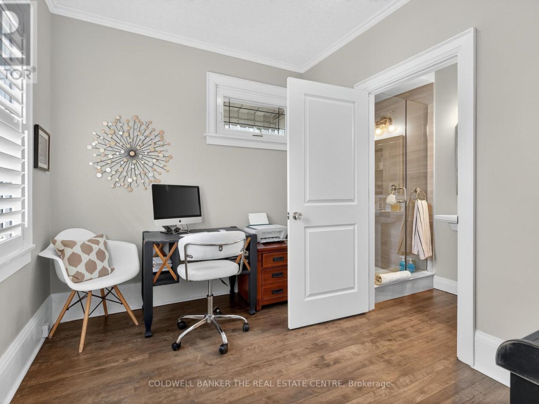 190 ROYAL ST ROYAL STREET N, 