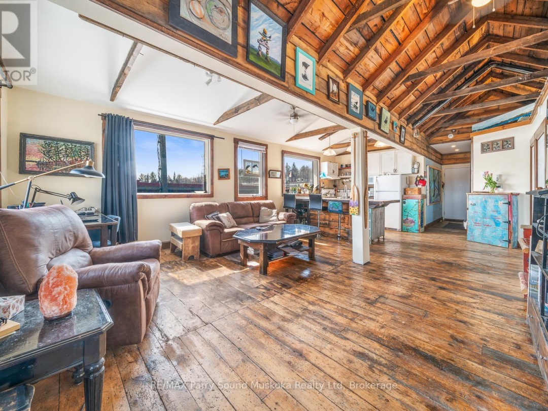 47 GIBSON STREET, Parry Sound