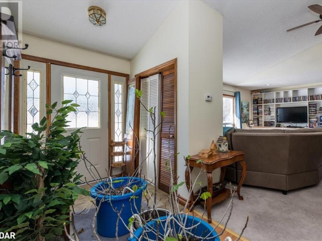 4051 GLEN CEDAR Drive, Lake Simcoe