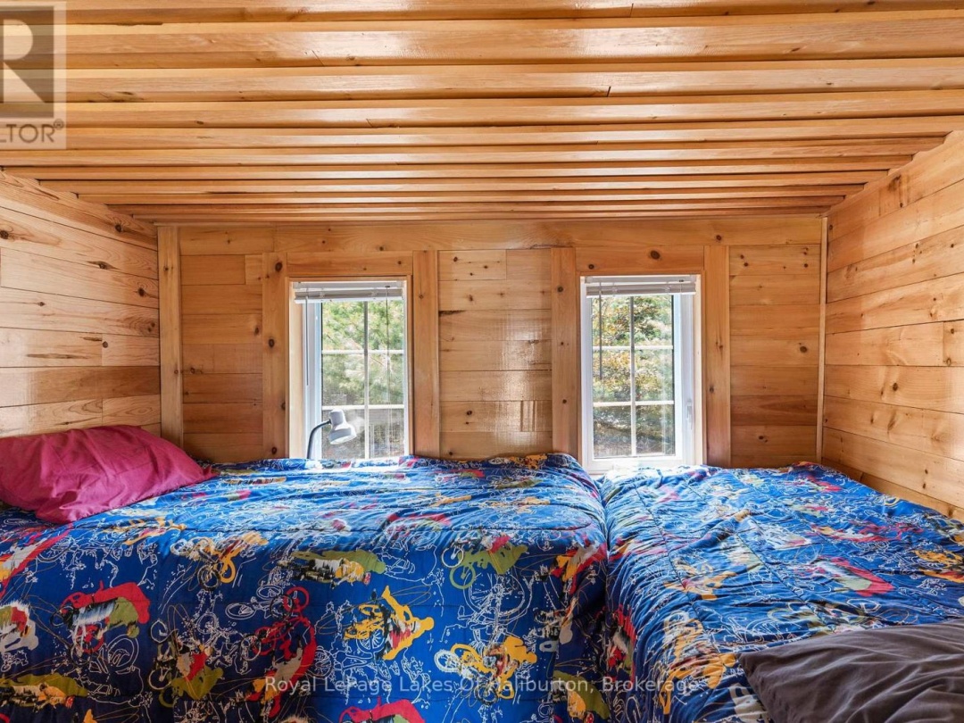 1049 NINATIGO LANE, Maple Lake