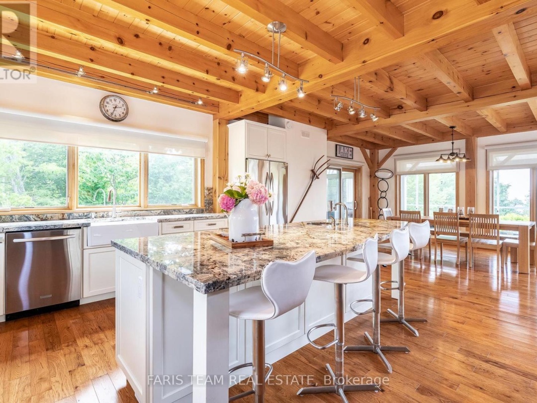 70 Kamenni Bay Road, Georgian Bay