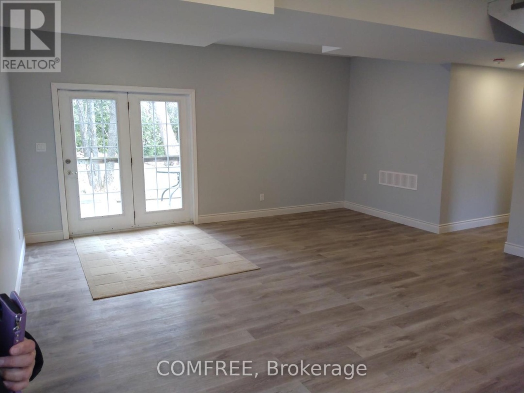 7177 Beach Drive, Ramara