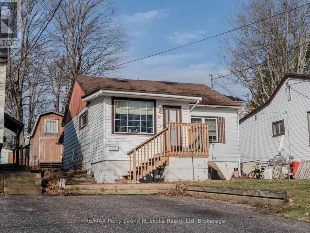 12 Riverdale Road, Parry Sound