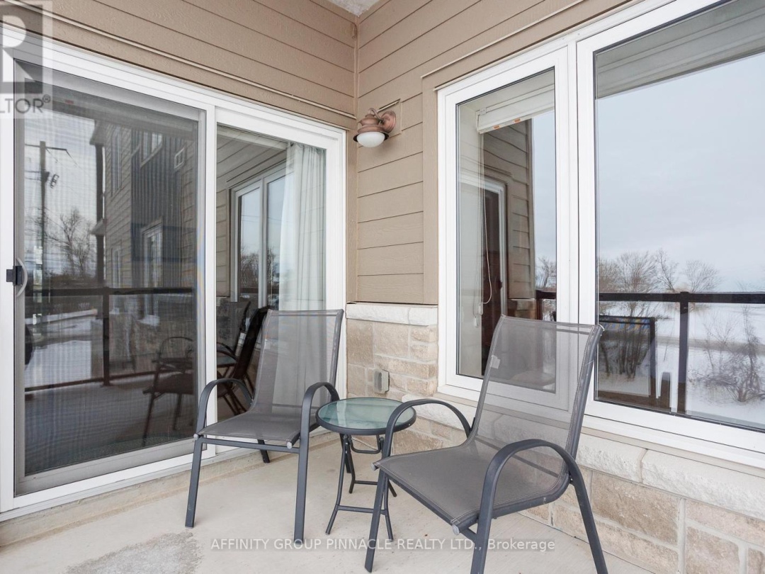 103 - 94 FRANCIS STREET W, 