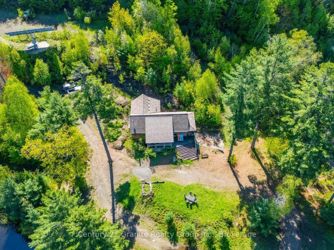 1226 TRAPLINE TRAIL, Bat Lake