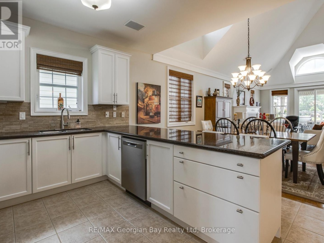 144 WYCLIFFE COVE, 