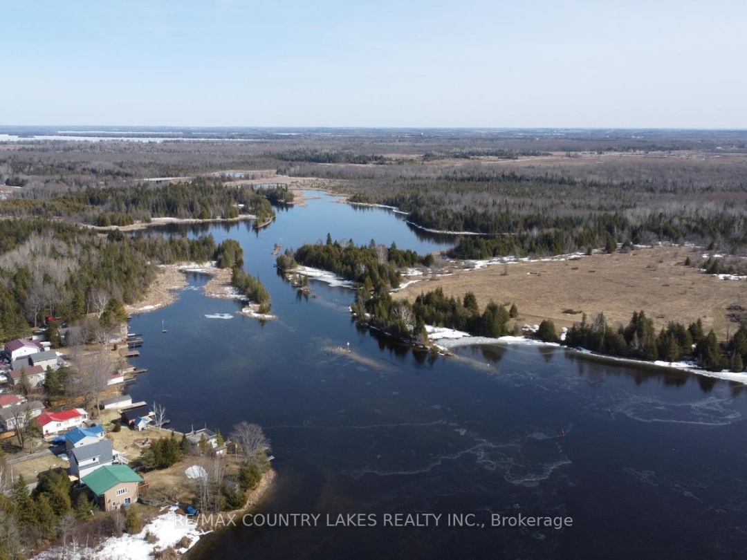 20A Hargrave Road, Mitchell Lake