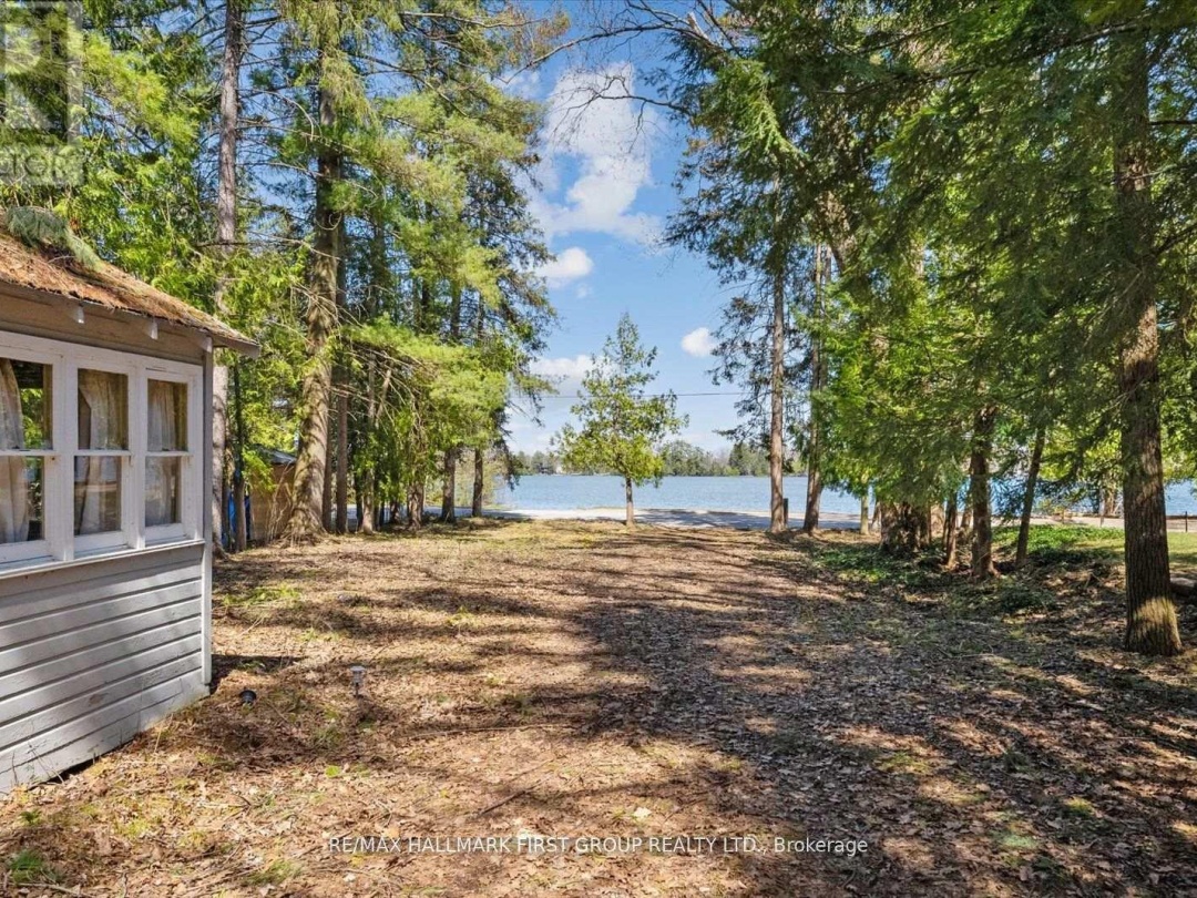 3070 Sparrow Lake Road S, Severn