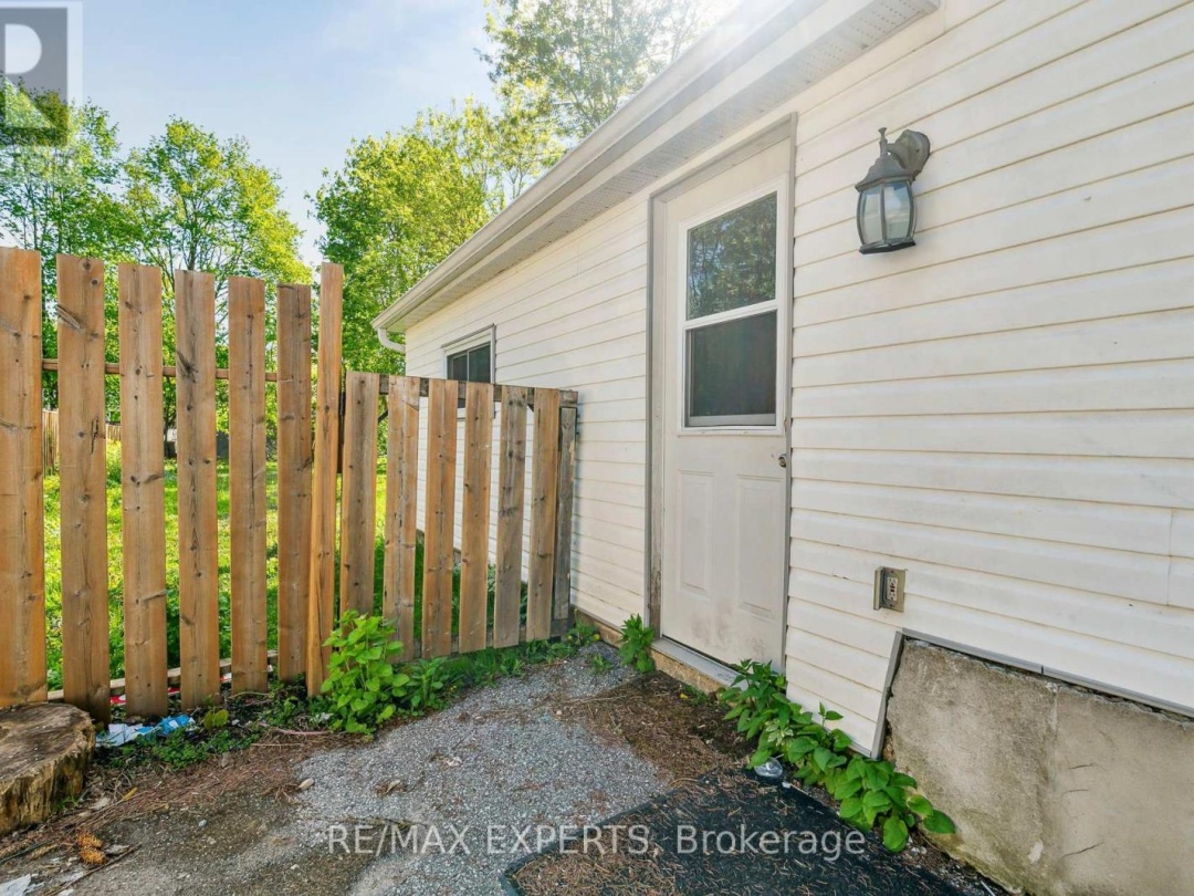 282 Gill Street, Orillia