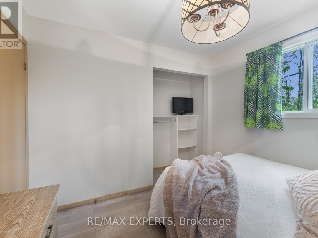 18 - 230-232 LAKE DALRYMPLE ROAD, 