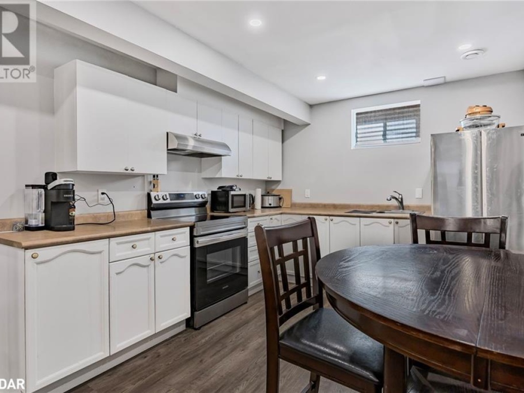 3160 Emperor Drive, Orillia