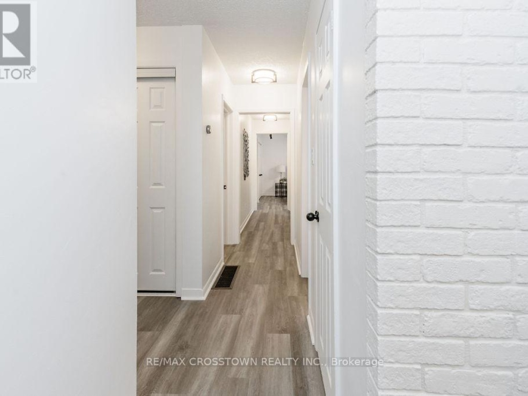 3495 BRENNAN LINE, 