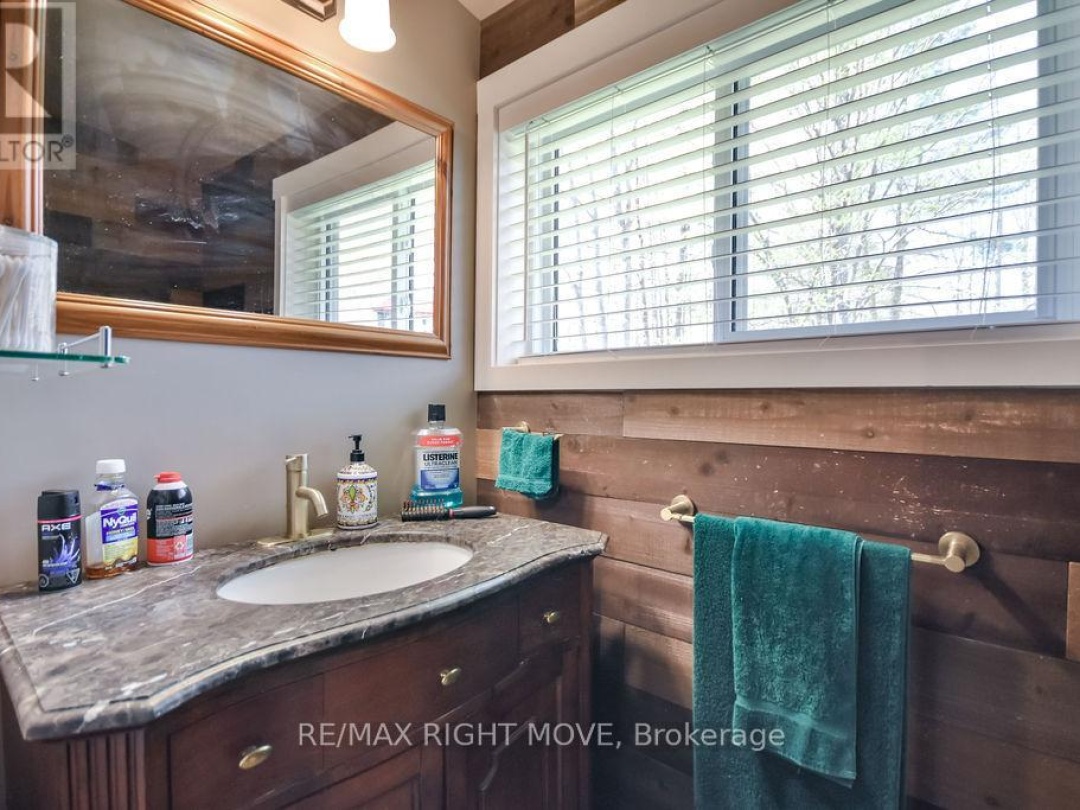 7697 WEST RIVER ROAD, Severn Lake