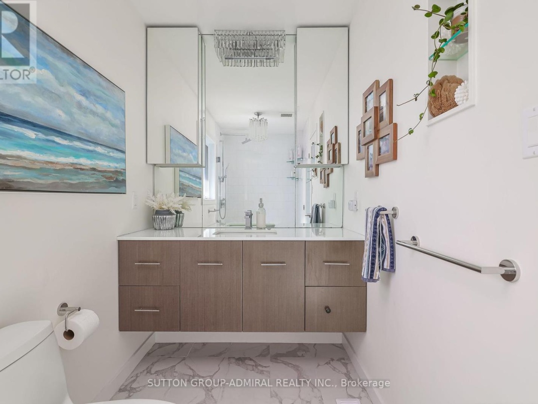 112 Bayshore Drive, Lake Simcoe