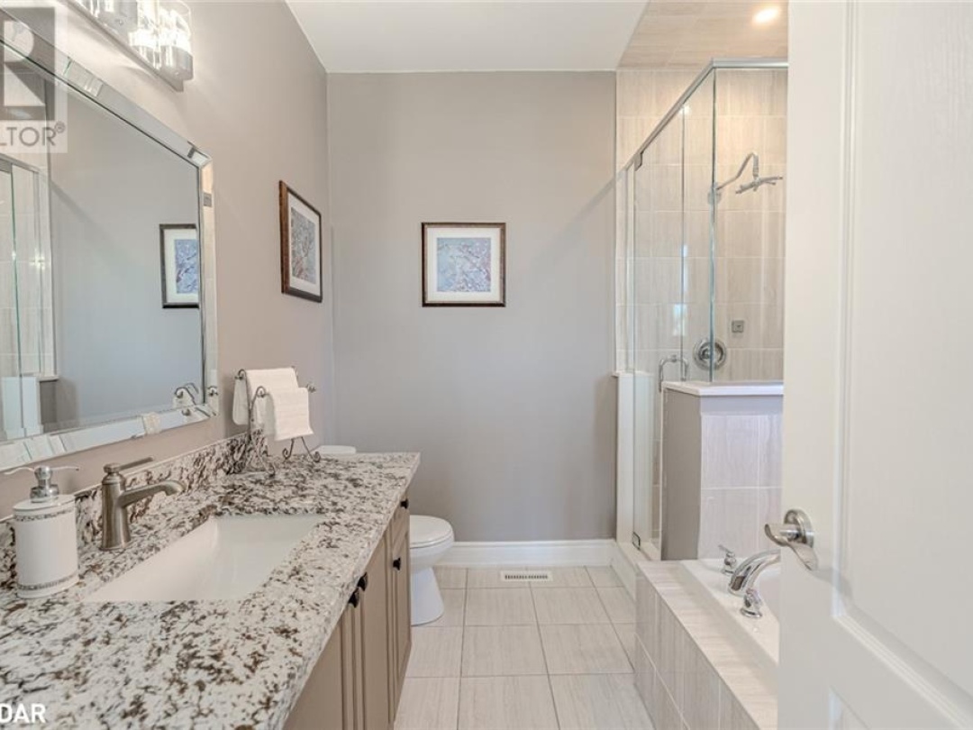 3069 Monarch Drive, Orillia