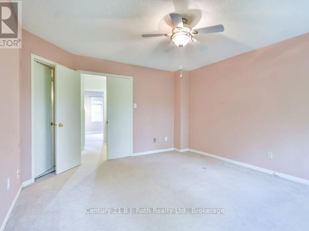 9 492 Laclie Street, Orillia