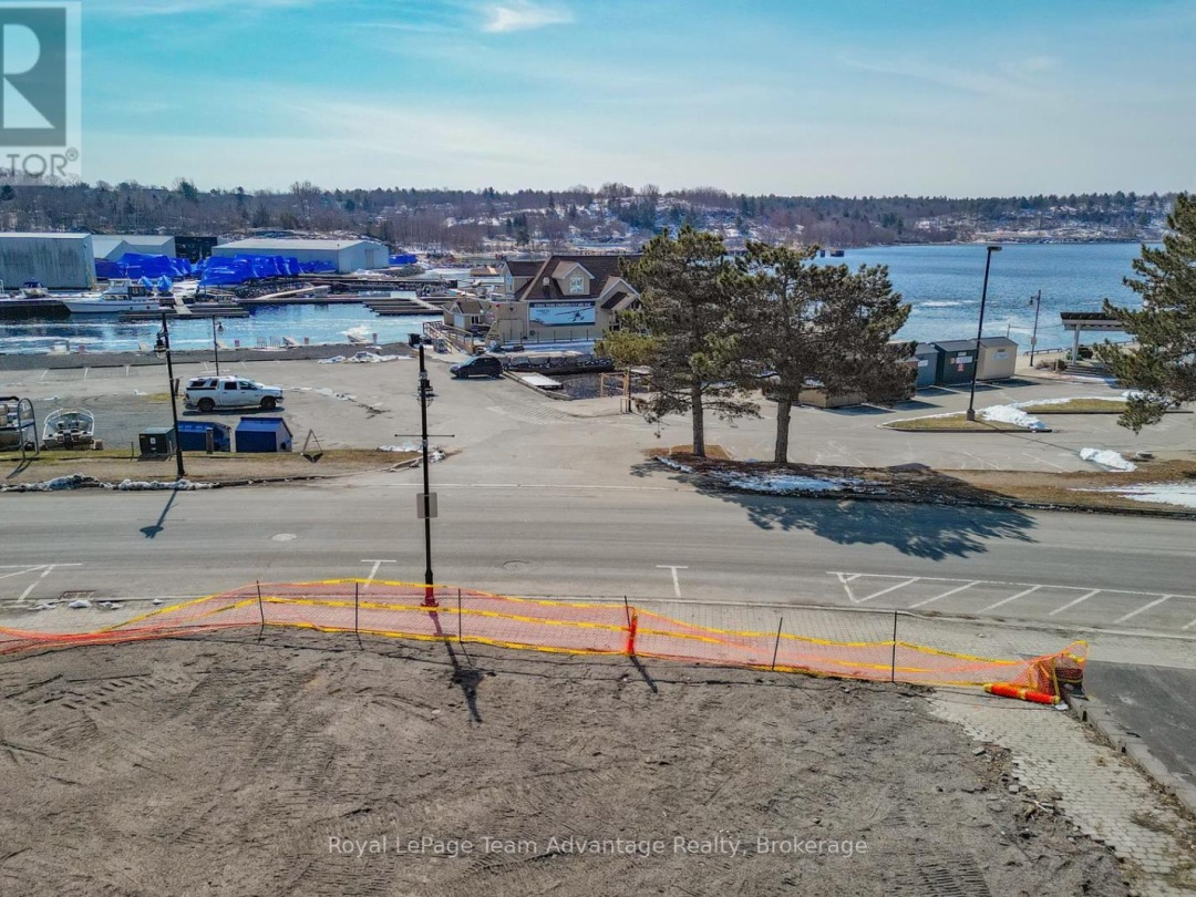 22 Bay Street, Parry Sound