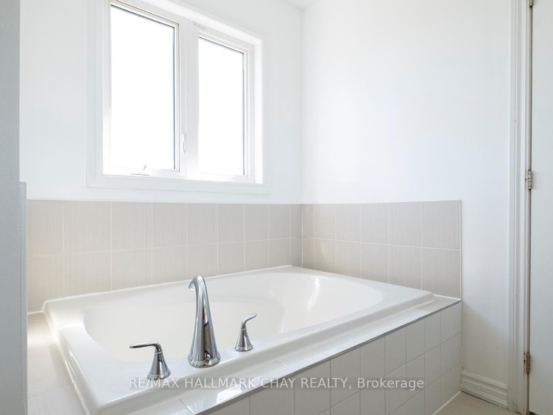107 DIANA DRIVE, Orillia