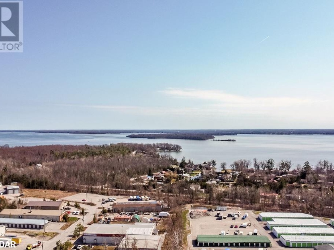 19 LEANNES Way, Orillia