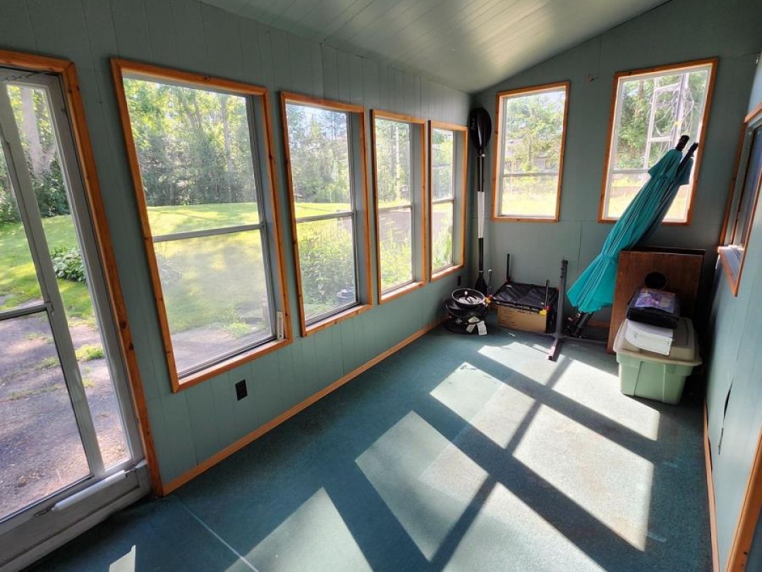 63 Thomas Drive, Sturgeon Lake