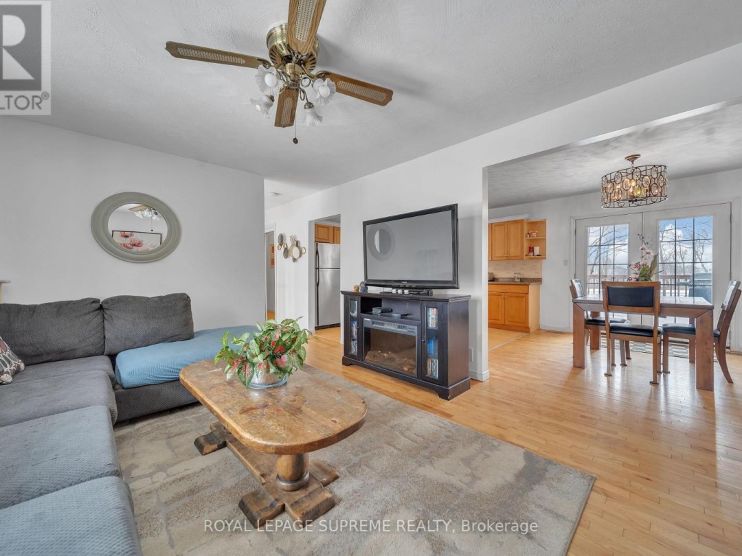 8740 12 Highway, Oro-Medonte