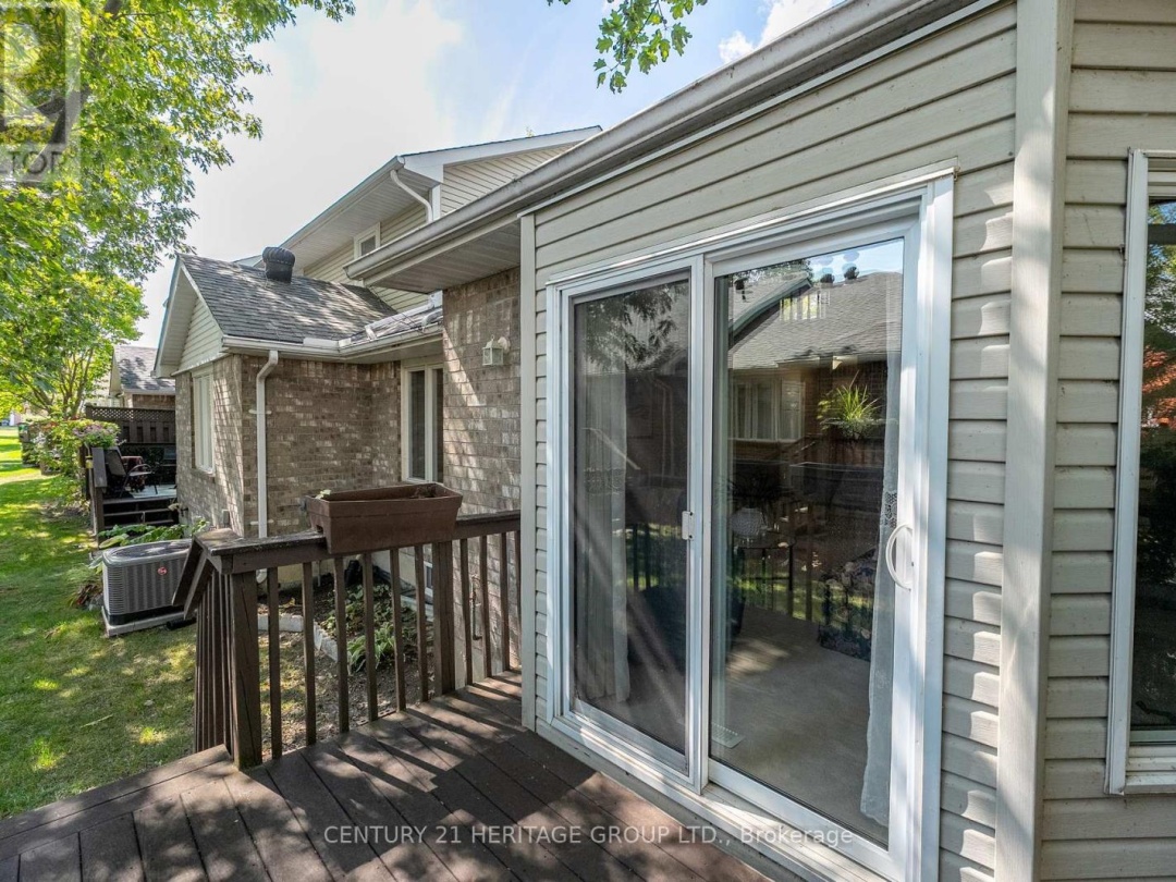 408 - 40 MUSEUM DRIVE, 