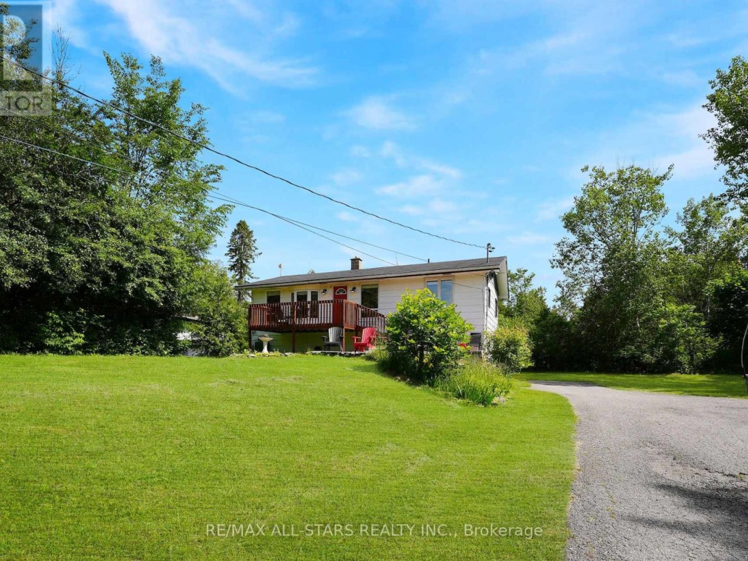 43 Sturgeon Glen Road, Sturgeon Lake