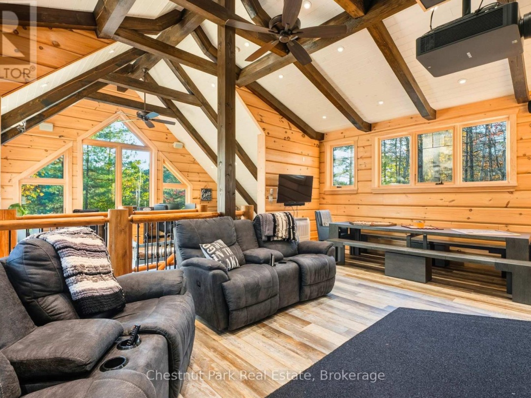 1 - 1763 NORTH MULDREW LAKE ROAD, 