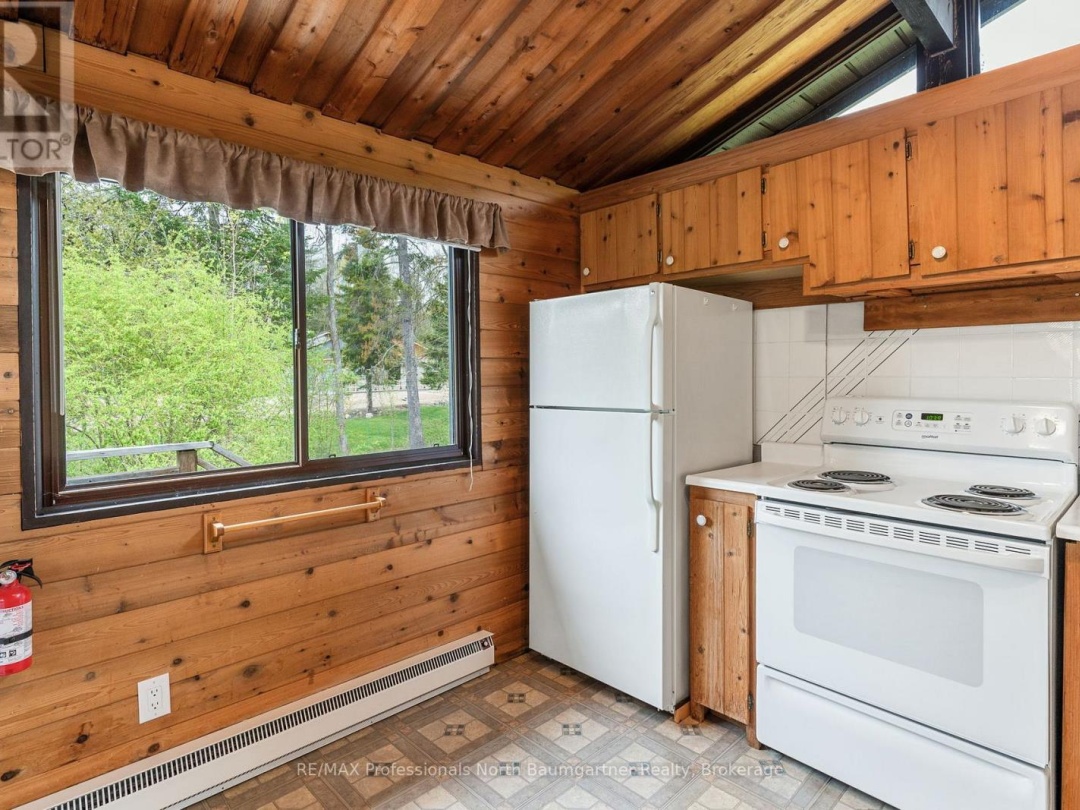 1172 Maebar Road, Twelve Mile Lake