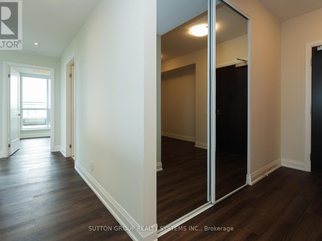 1801 - 15 LYNCH STREET, 