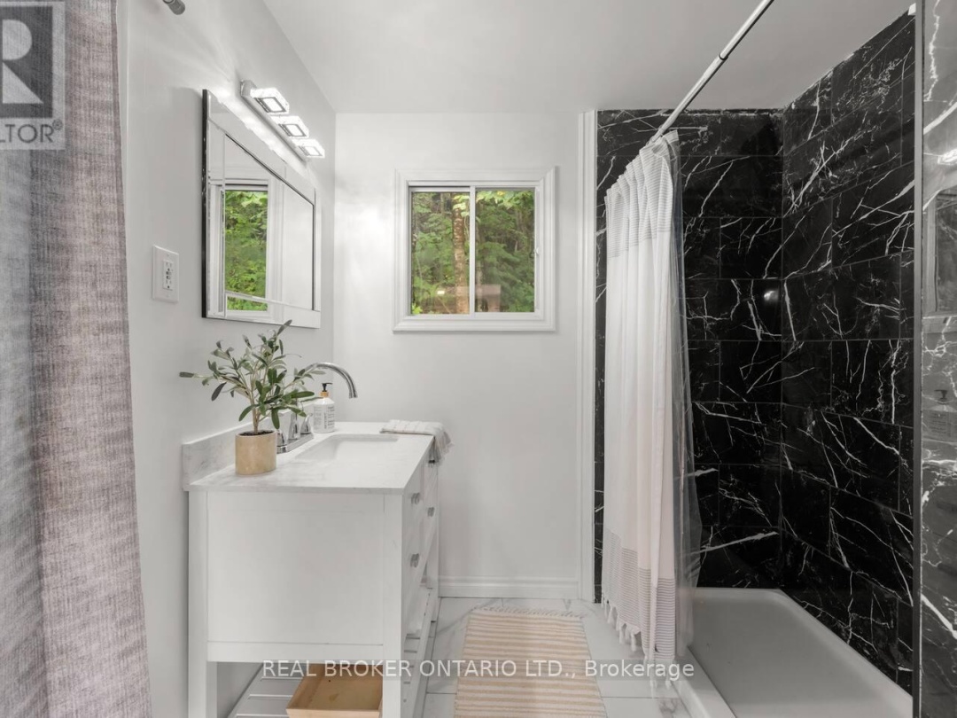 1027 SPENSOR'S TRAIL, 