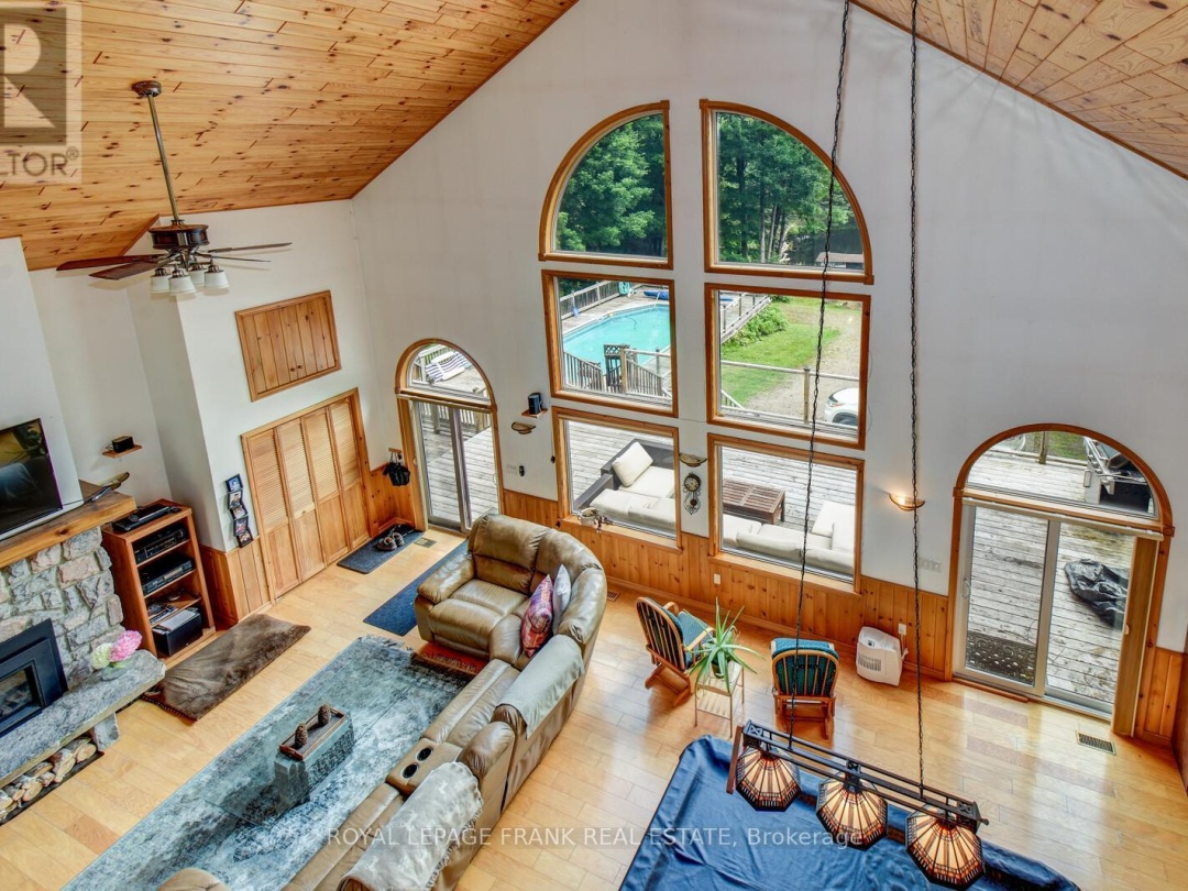 1013 MERRICK DRIVE, Wood Lake