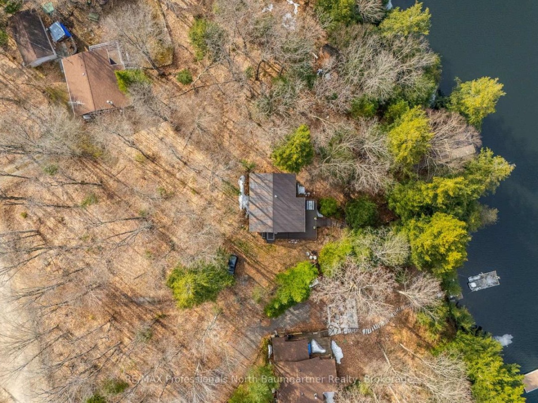 1117 Mink Road, Long Lake
