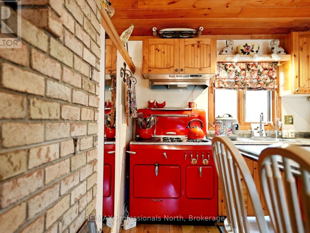 1191 Enterprise Drive, Contau Lake