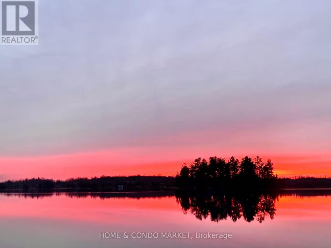 14 Charles Avenue, Manitouwabing Lake