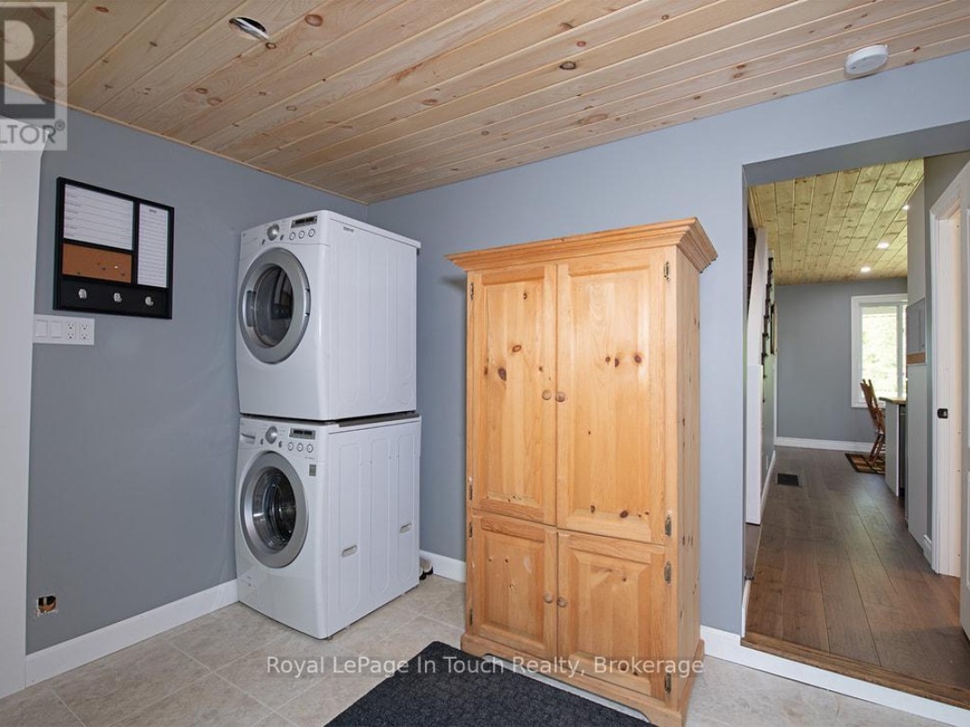3010 Matchedash Street, Matchedash Bay