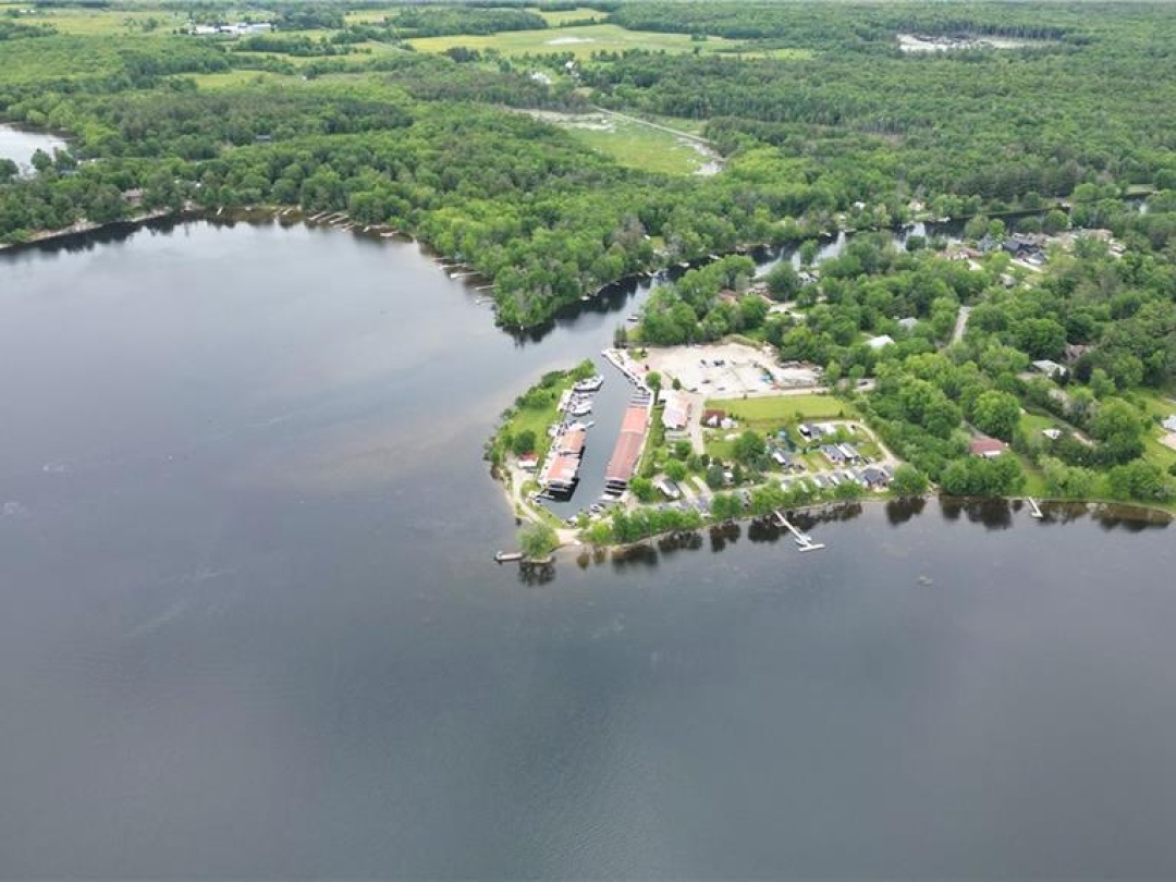3500 LAUDERDALE PT Crescent Unit# 31, 