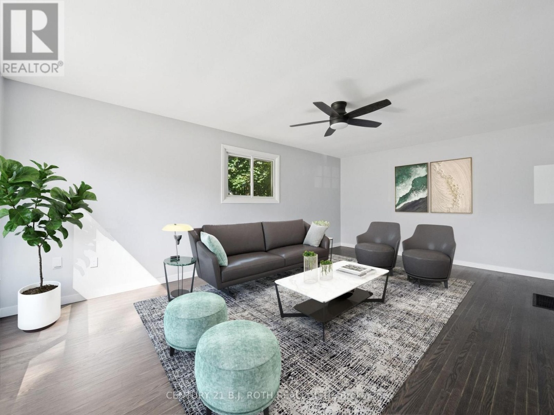 138 SIMCOE STREET, 