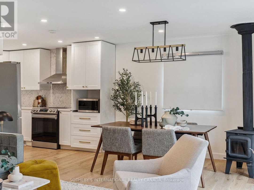 25 SILVER BIRCH STREET, 