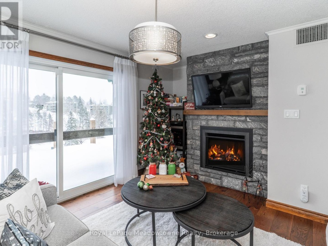 301 - 34 DEERHURST GREENS ROAD, 